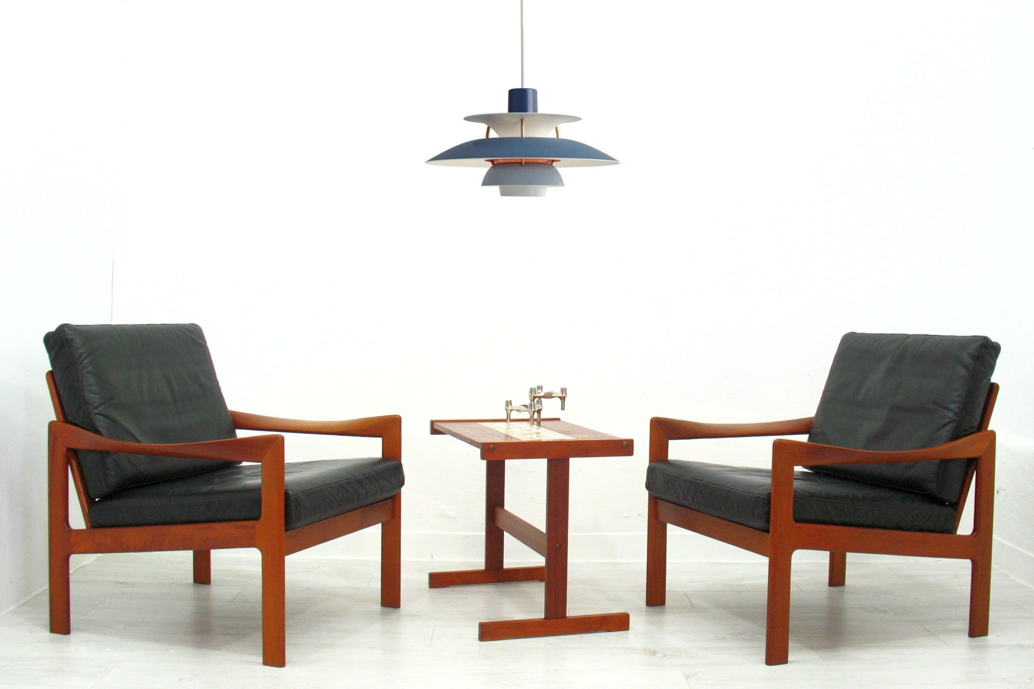 Lounge chairs by Illum Walkelsø for Niels Eilersen, 1960s