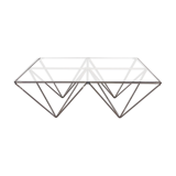 Minimalistic coffee table