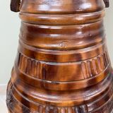 Important carved wooden jar
