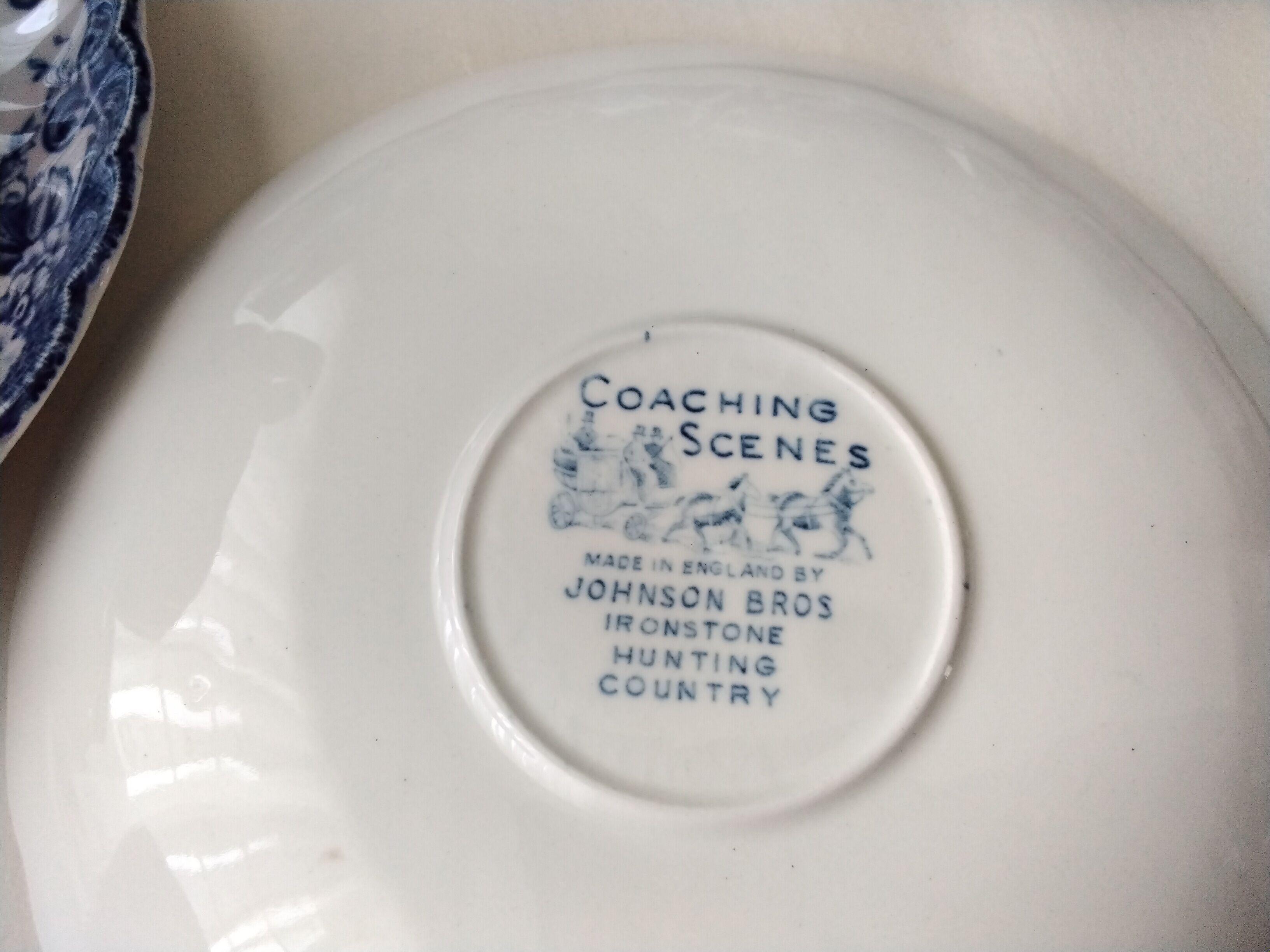 Tea service 6 people Johnson Bros Coaching Scenes