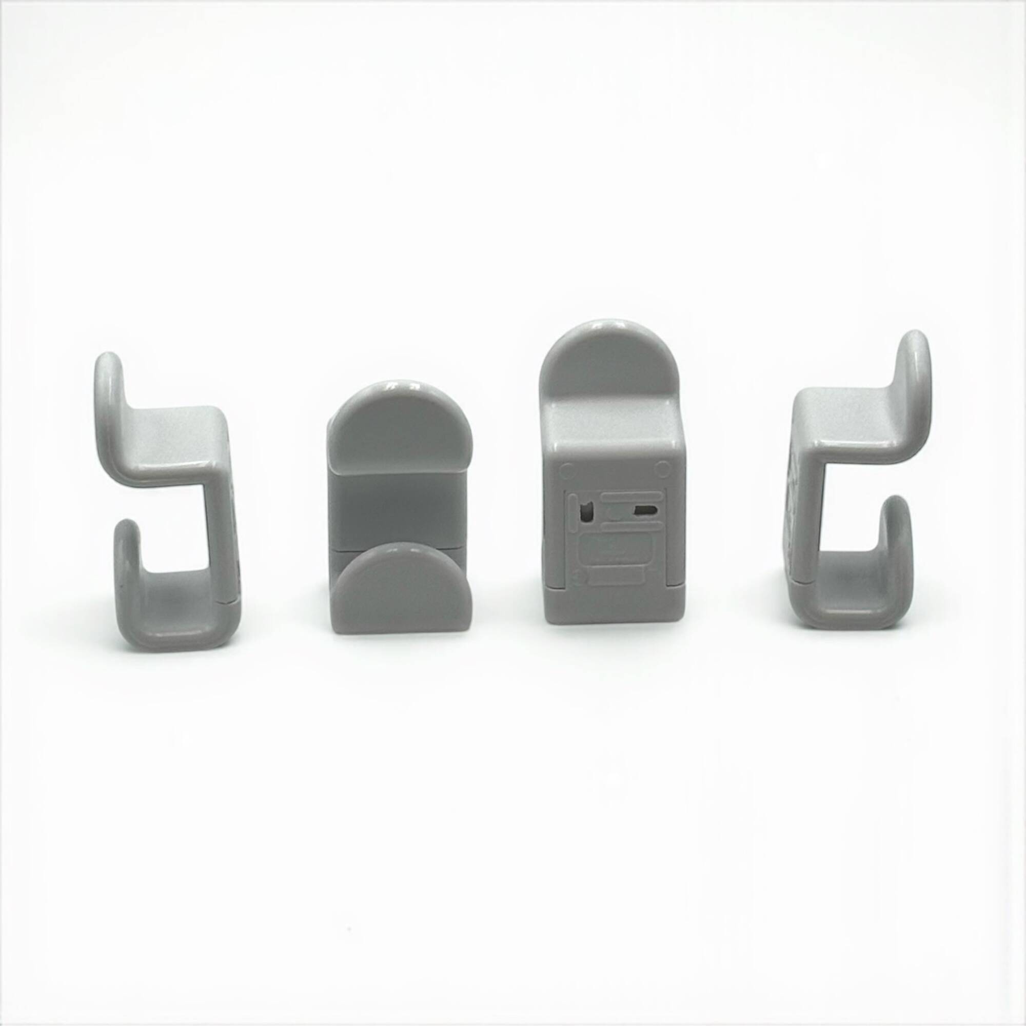 Set of Four White Vintage Gedy Hooks Italy 1970s