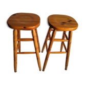 Paire de tabourets hauts bar vintage pin massif