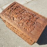 Compact 4-drawer ethnic chest of drawers carved with scenes of African life
