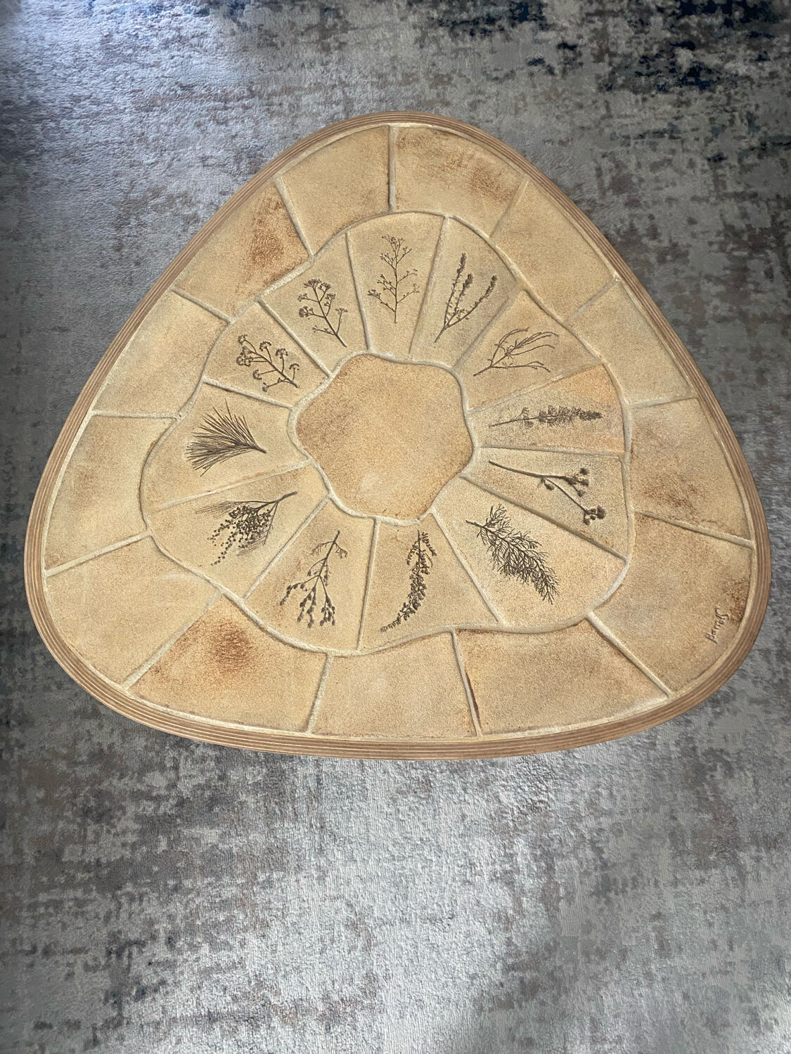 Vintage coffee table signed Barrois