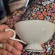 Tasse et assiette en porcelaine