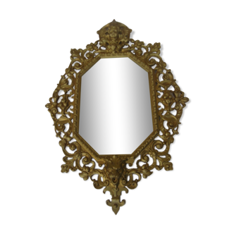 Miroir en bronze 19 ème avec angelot a l'antique 33x46cm