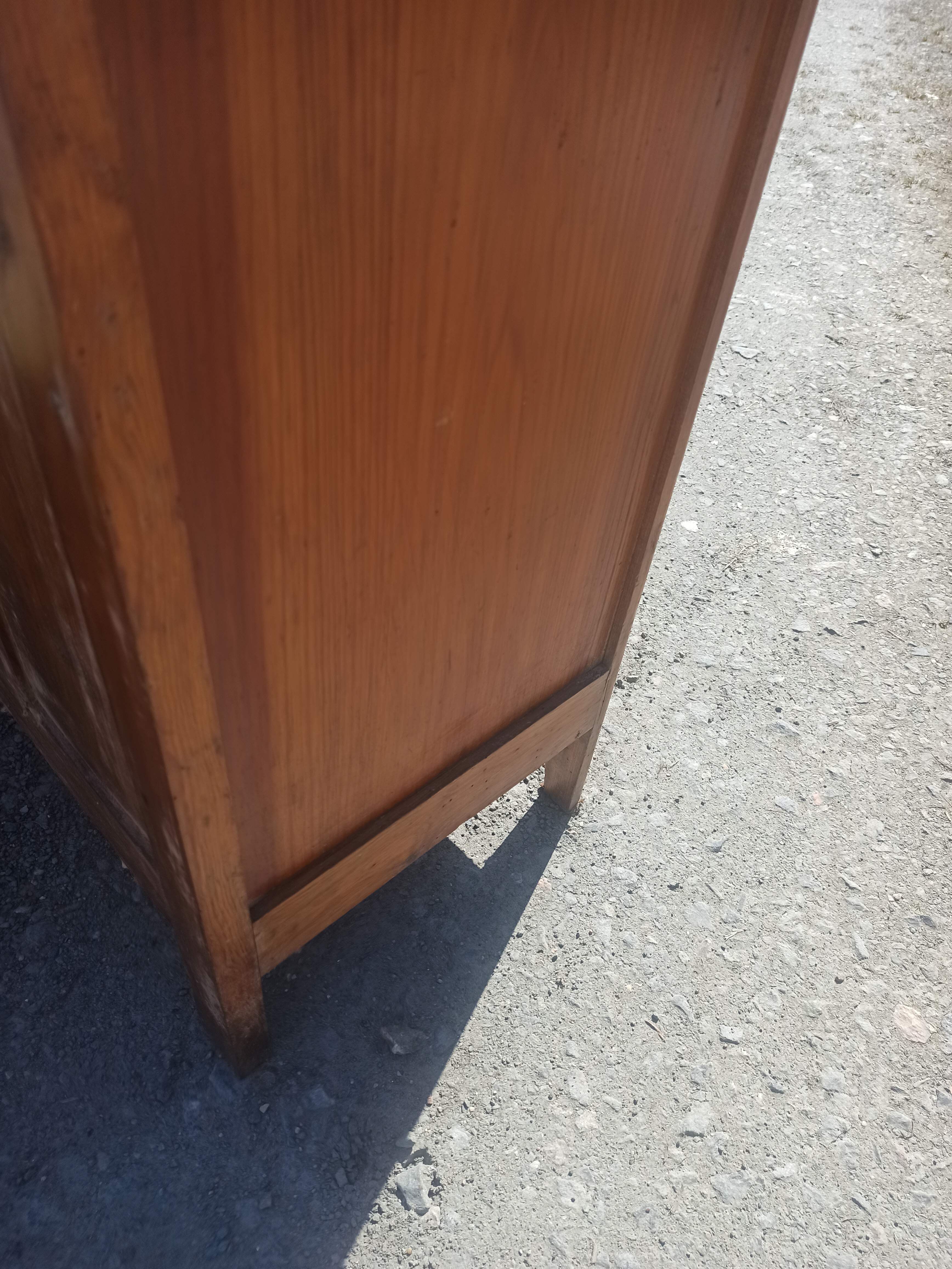 Small Parisian wooden buffet