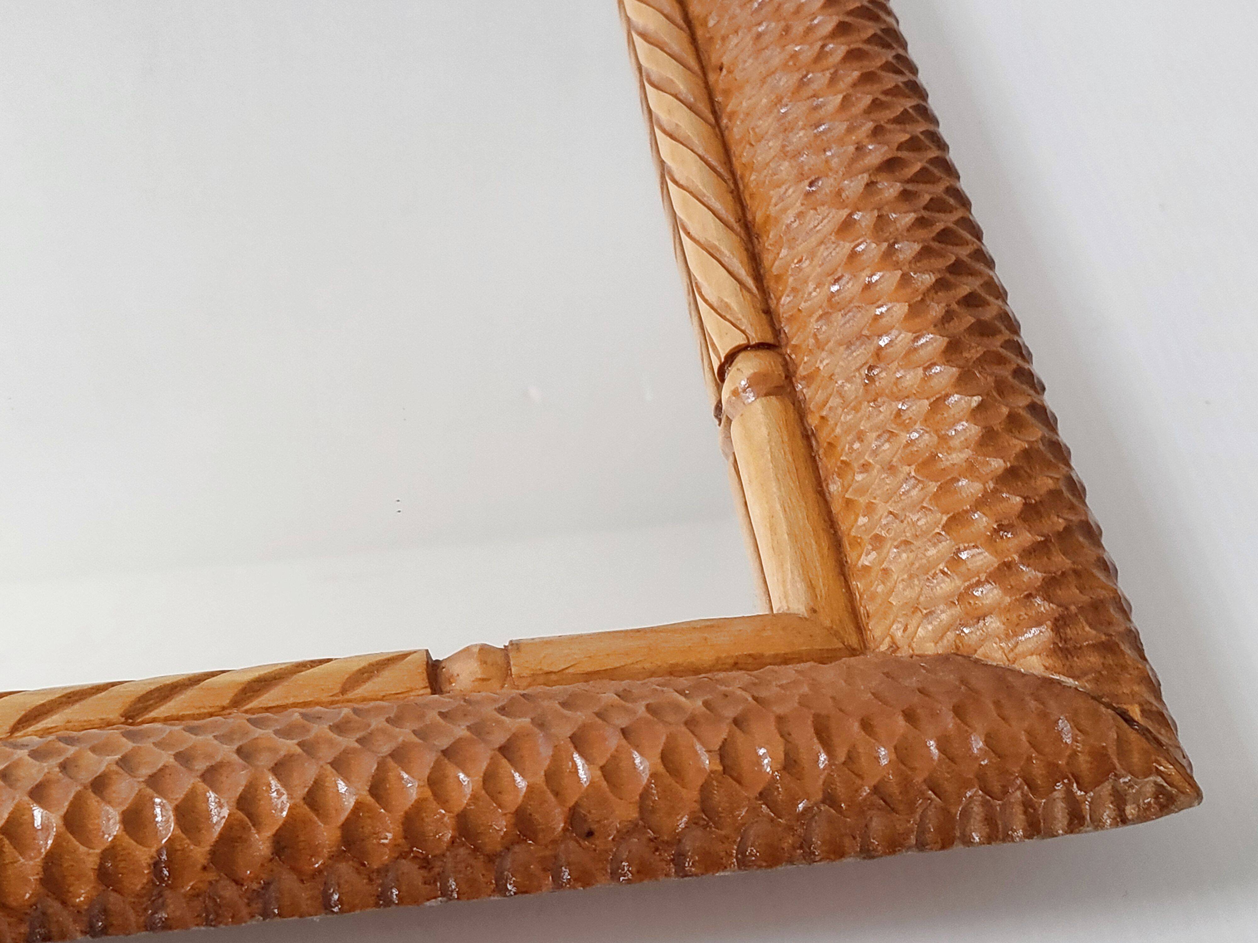 Vintage mirror 1950 in honeycomb-style carved wood