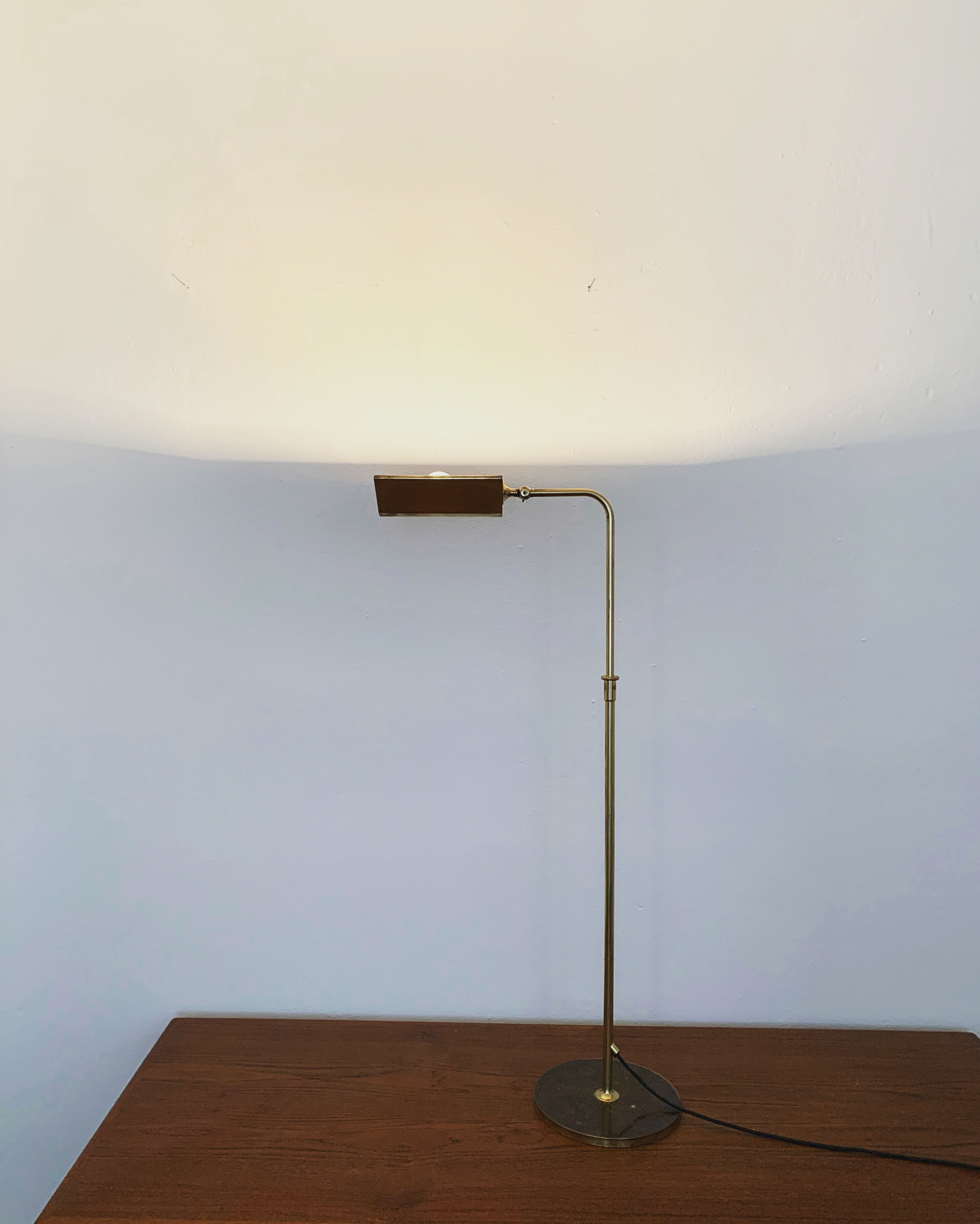 1970s adjustable brass floor lamp by Florian Schulz