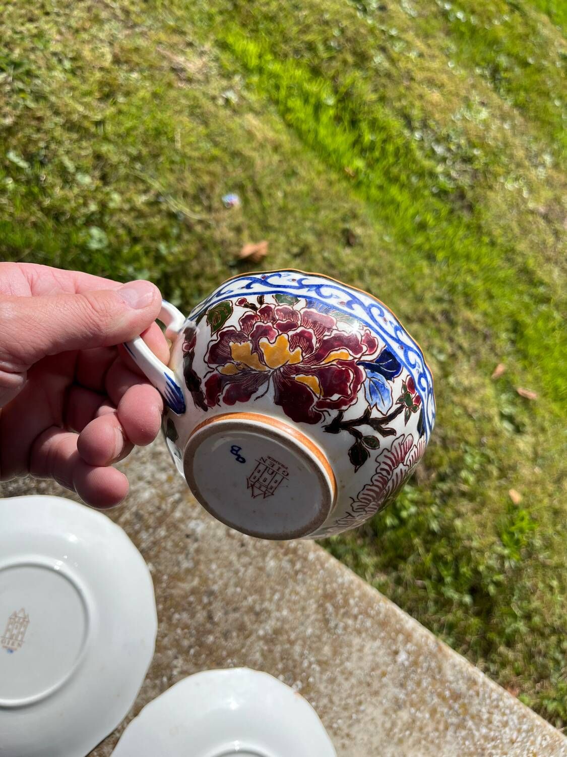 Gien earthenware tea cups and saucers with peony decor