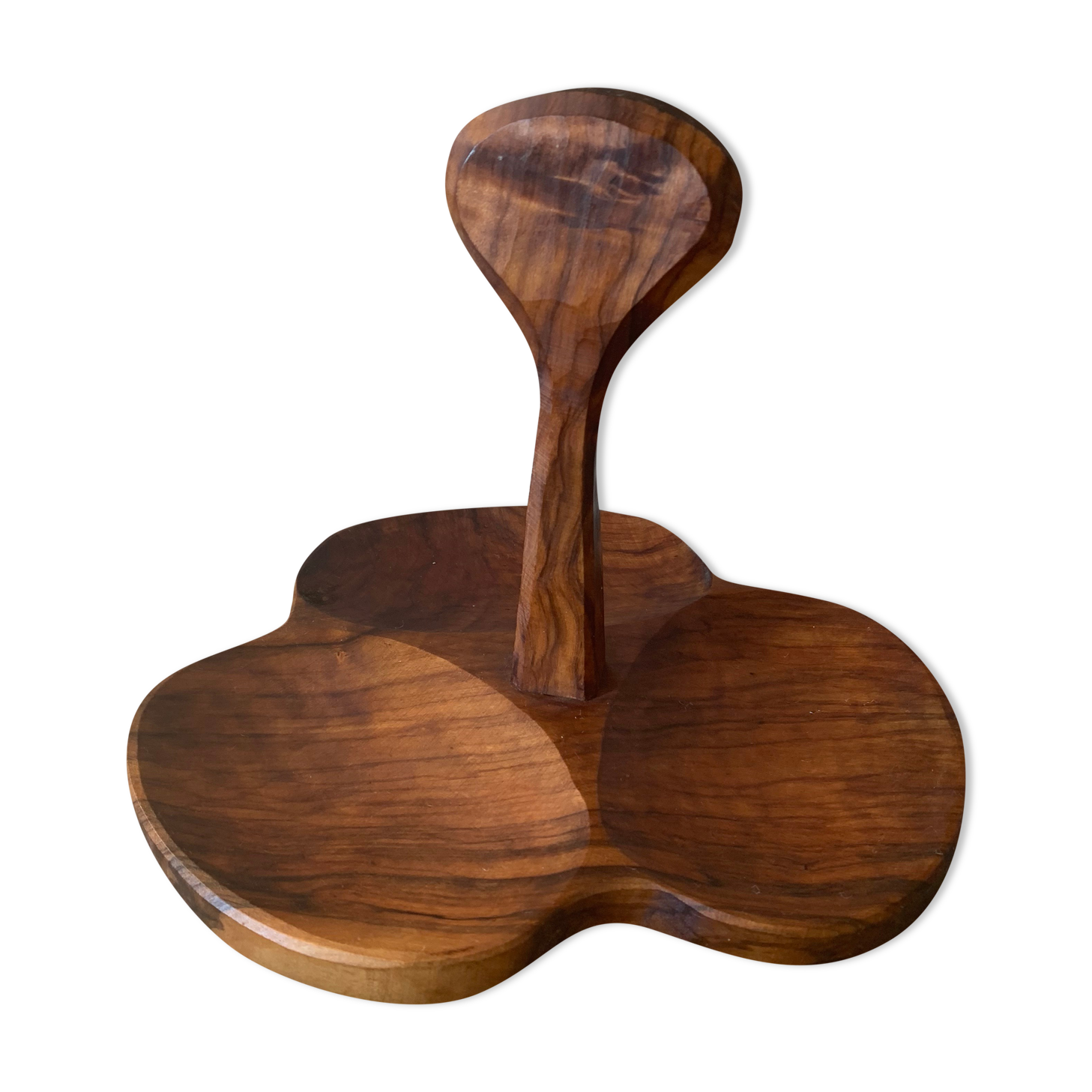 Olive tree's wooden dish
