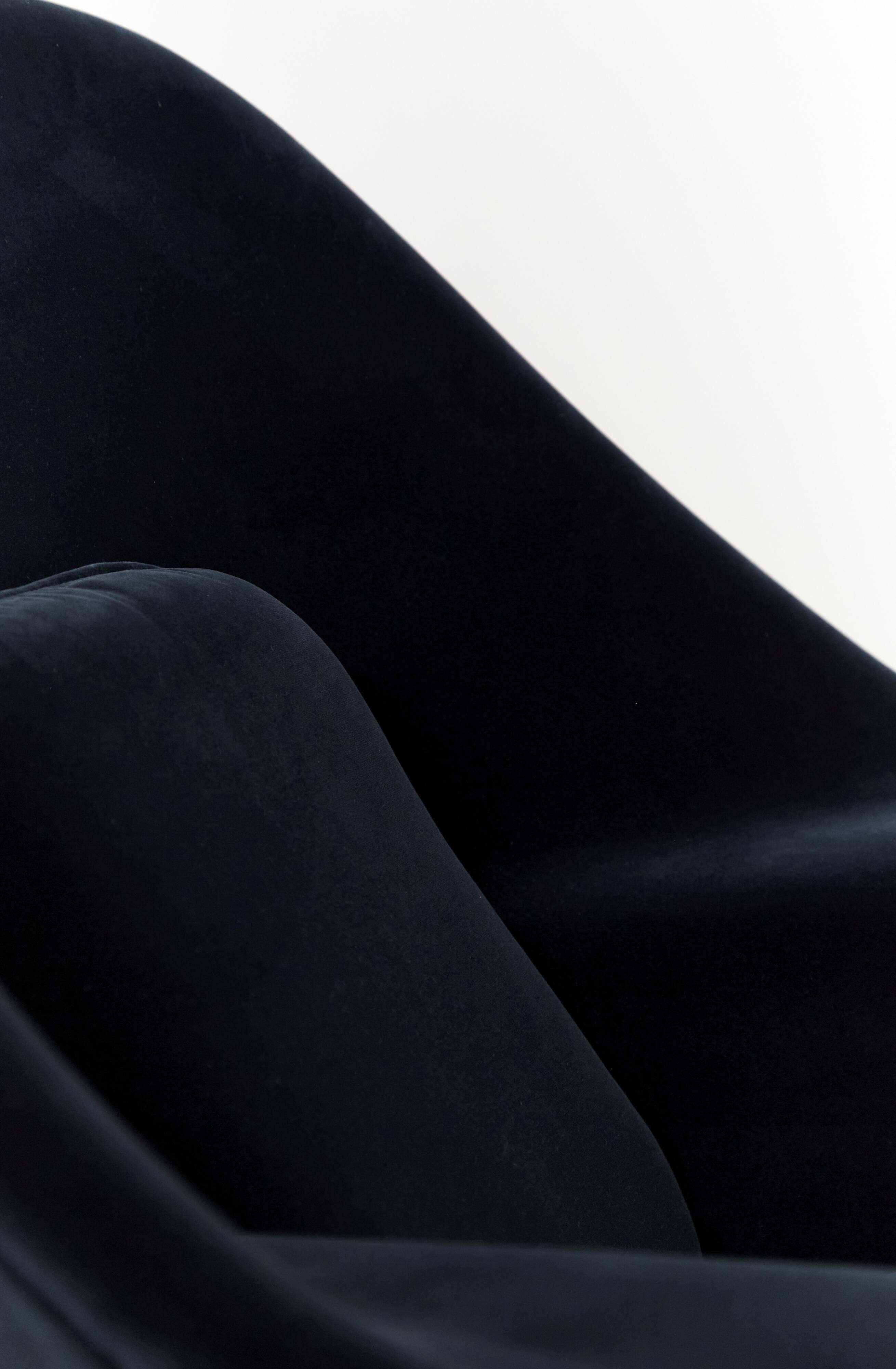 Eero Saarinen Womb Chair for Knoll International