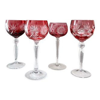 Collection de 4 verres en cristal