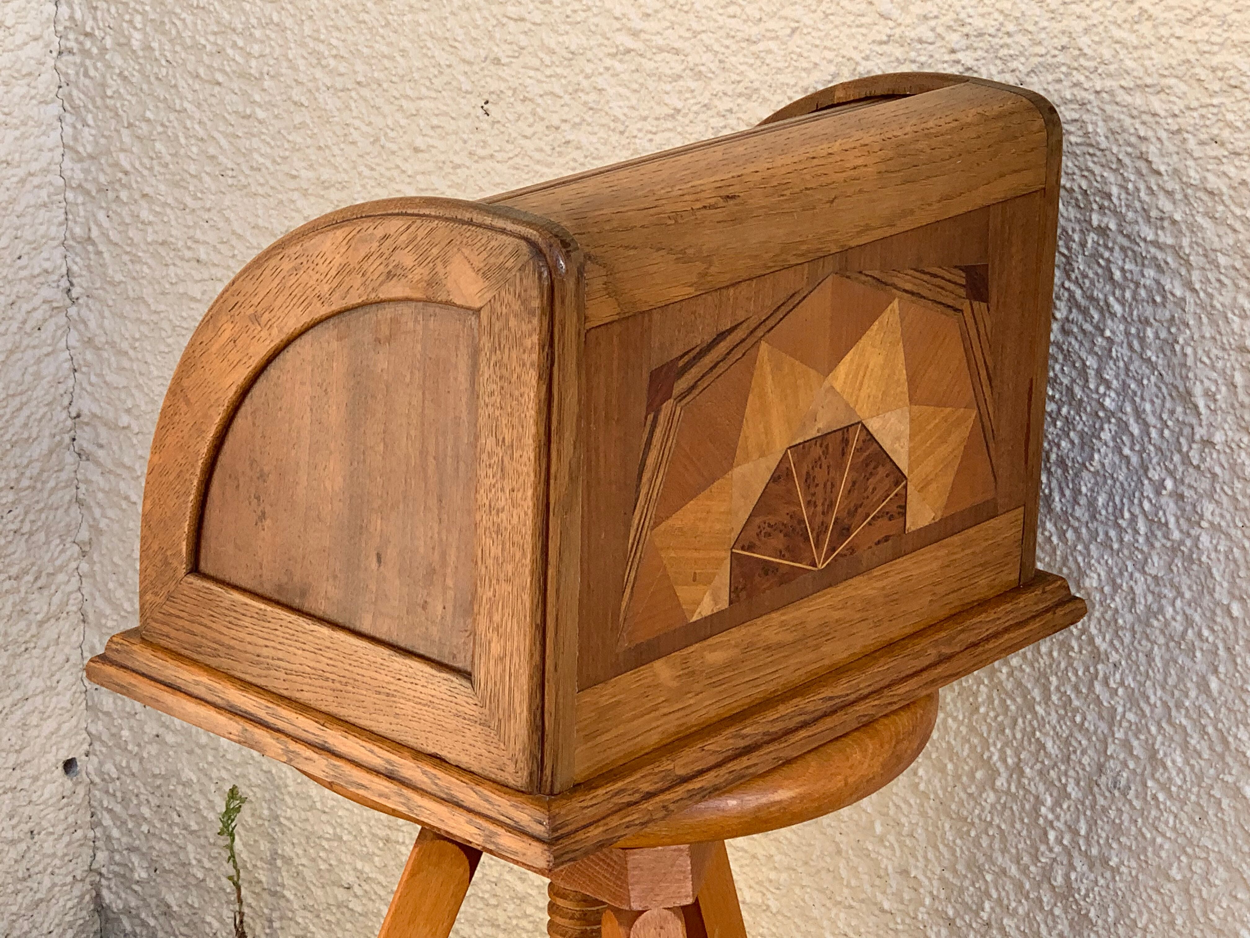 Curtain binder for mail 1950