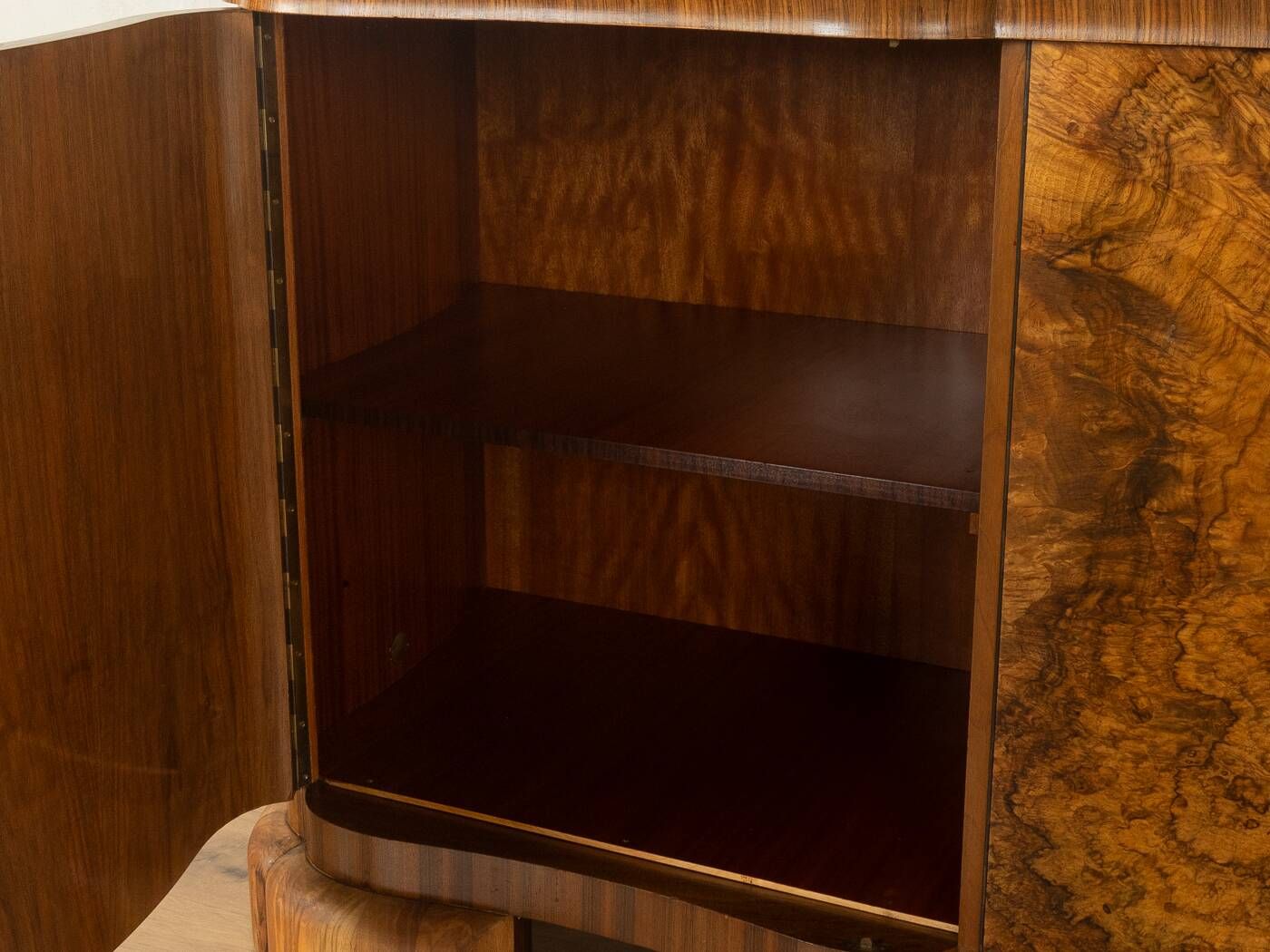 Buffet Art Déco unique des années 1930