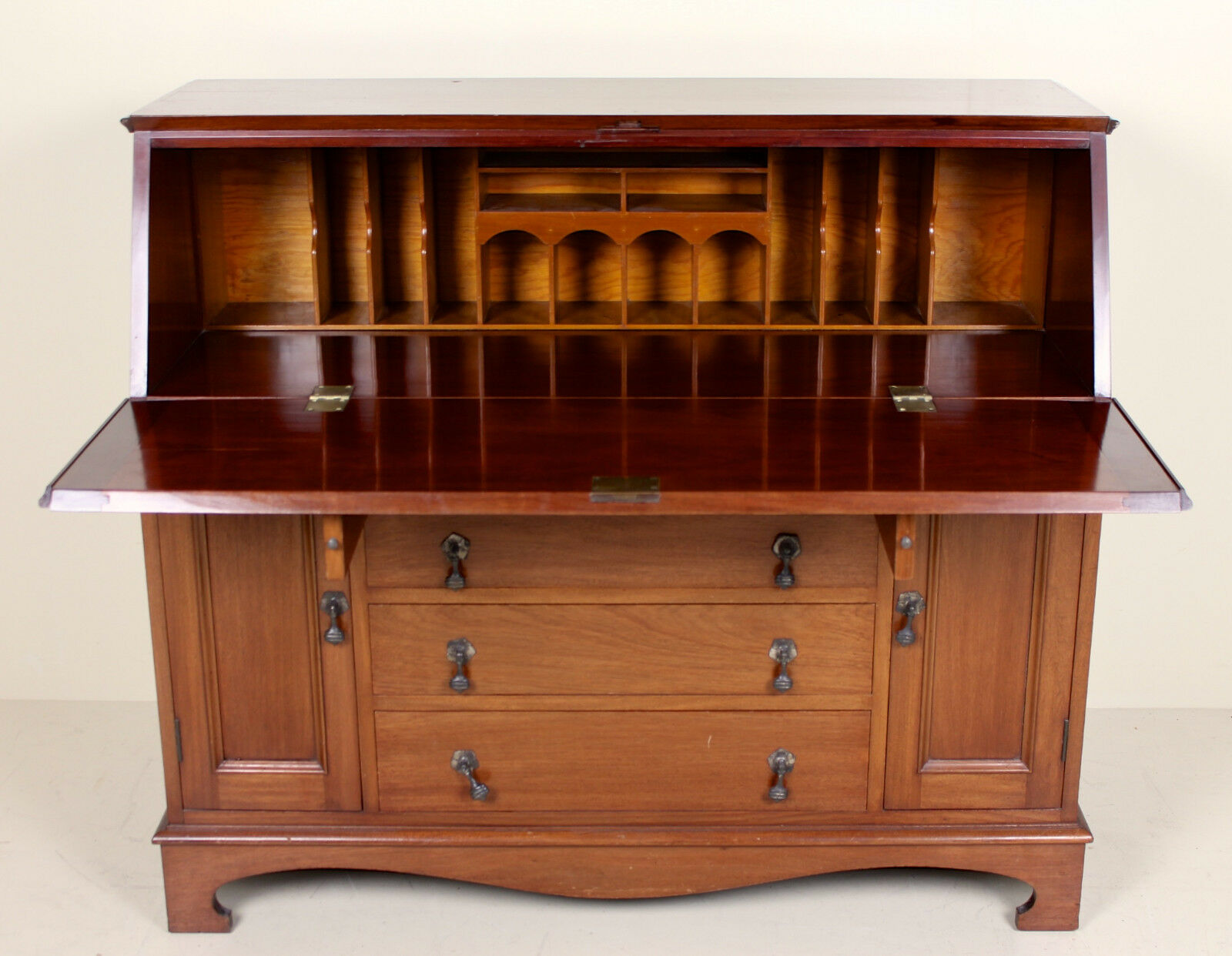 European Secretary of the early nineteenth century