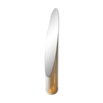 White lipstick mirror