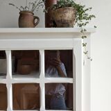 Vitrine parisienne une porte
