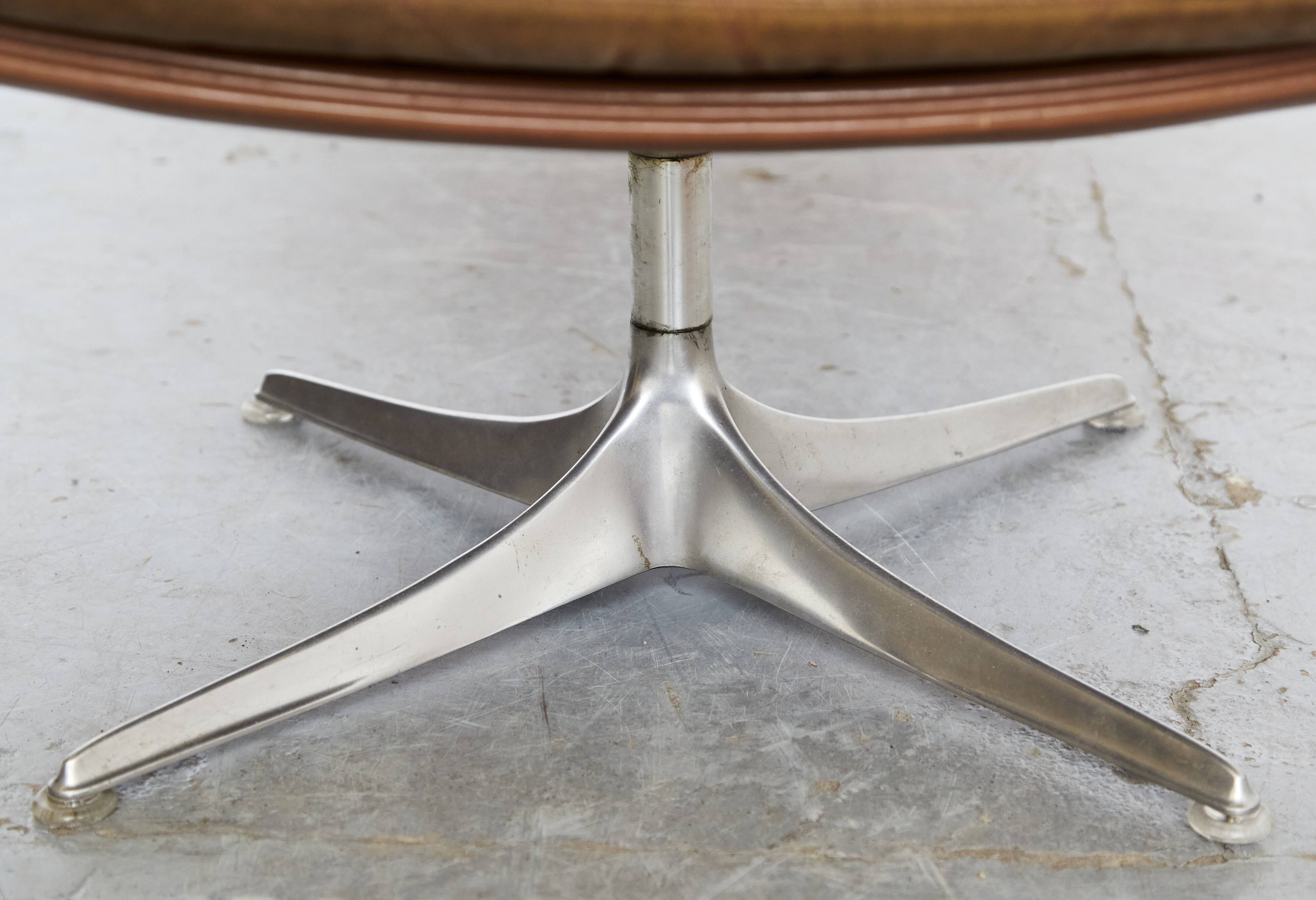 Club armchair Horst Brüning COR Chair for COR