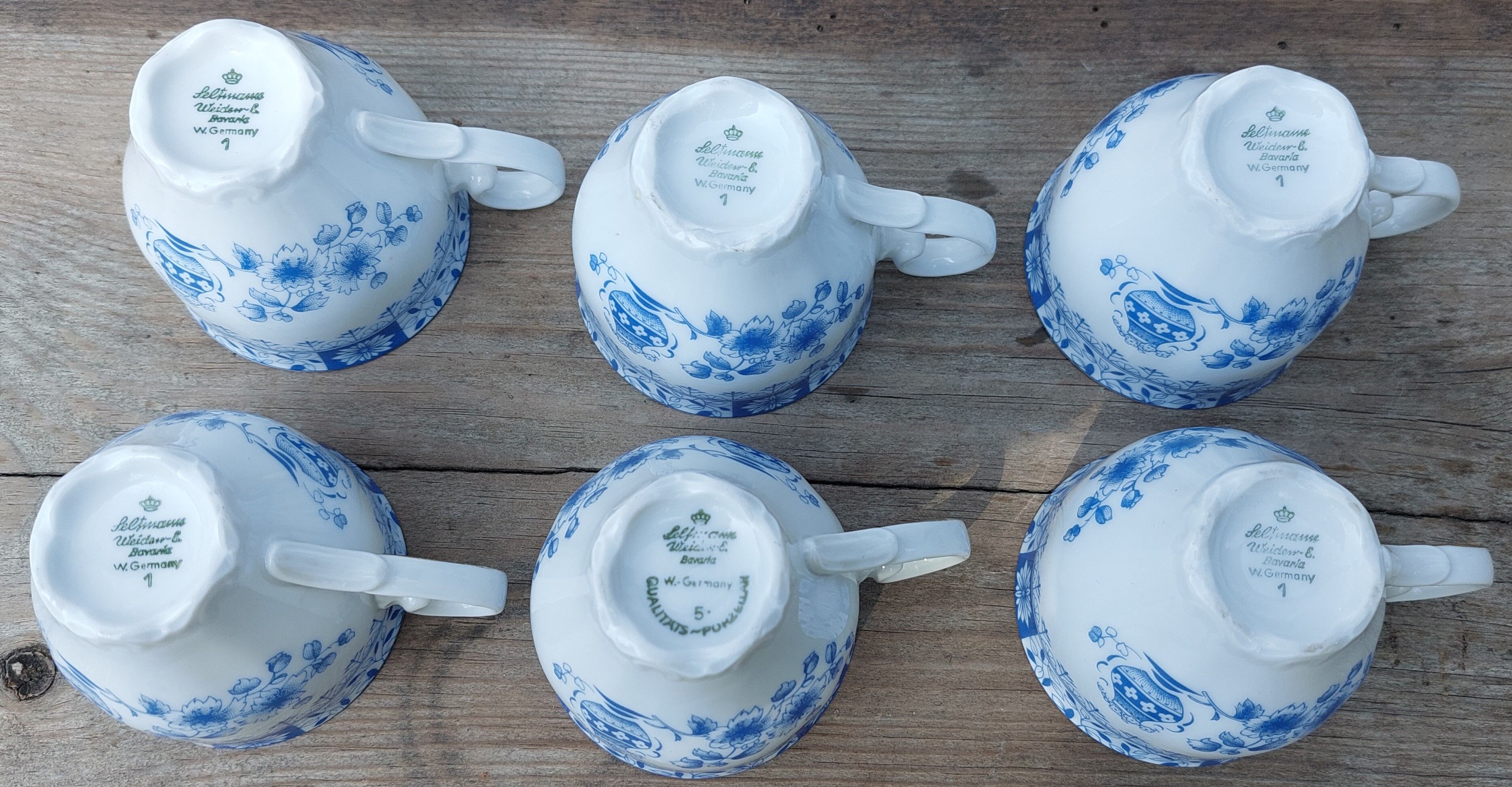 6 Bavaria porcelain cups and saucers