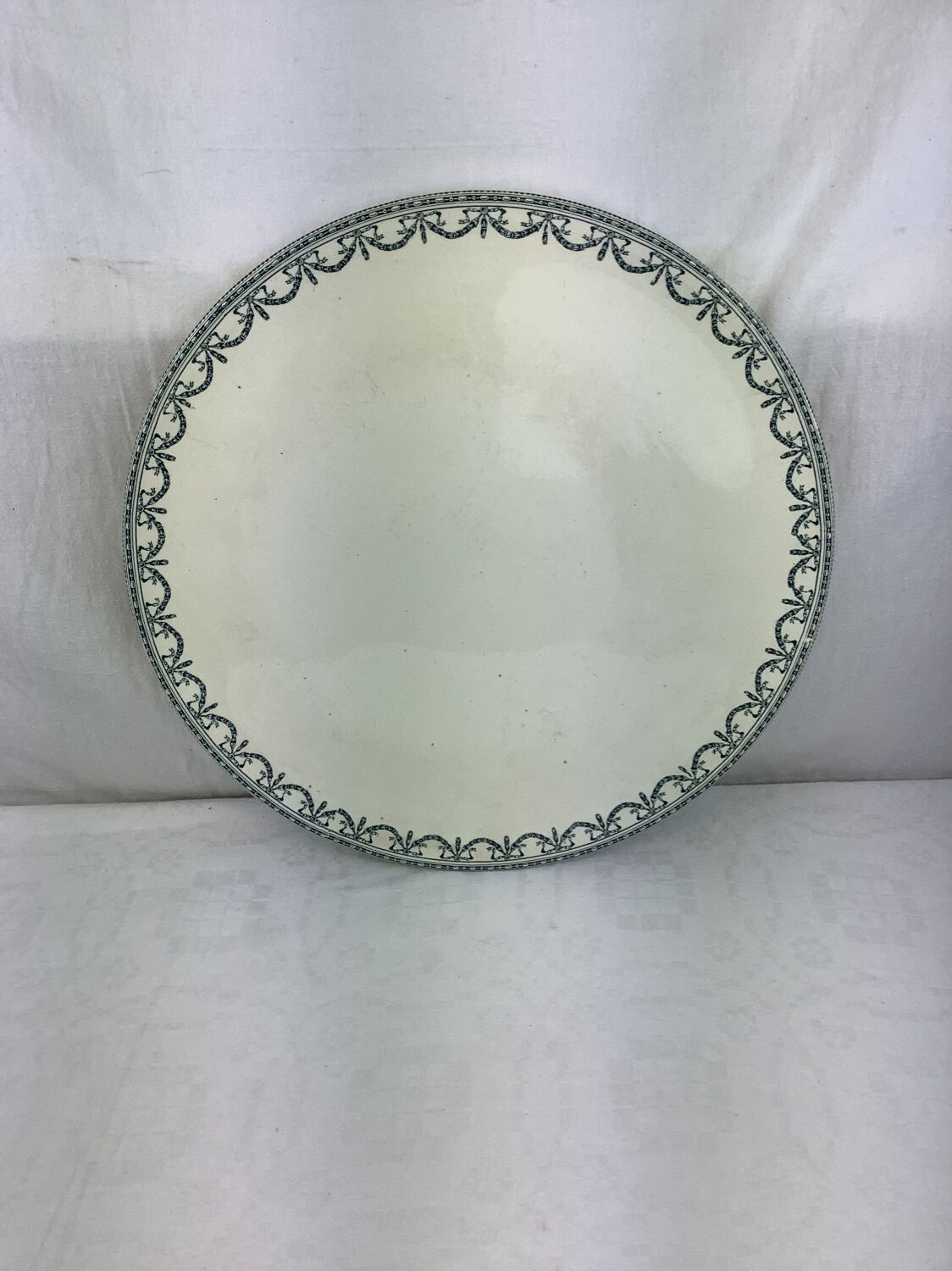 Old artisanal dish made in France Salins