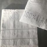 Drap en lin ancien brodé
