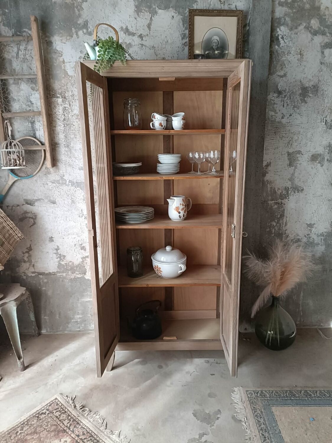 Art Deco display cabinet