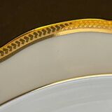 Round dish in fine Limoges porcelain