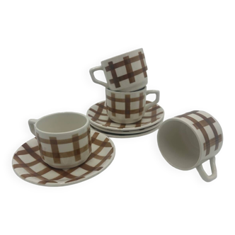 Tea towel pattern cup set