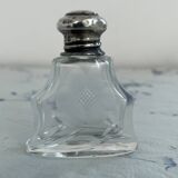 Flacon à parfum, sel, argent, verre gravé, 1908, poinçons argent anglais