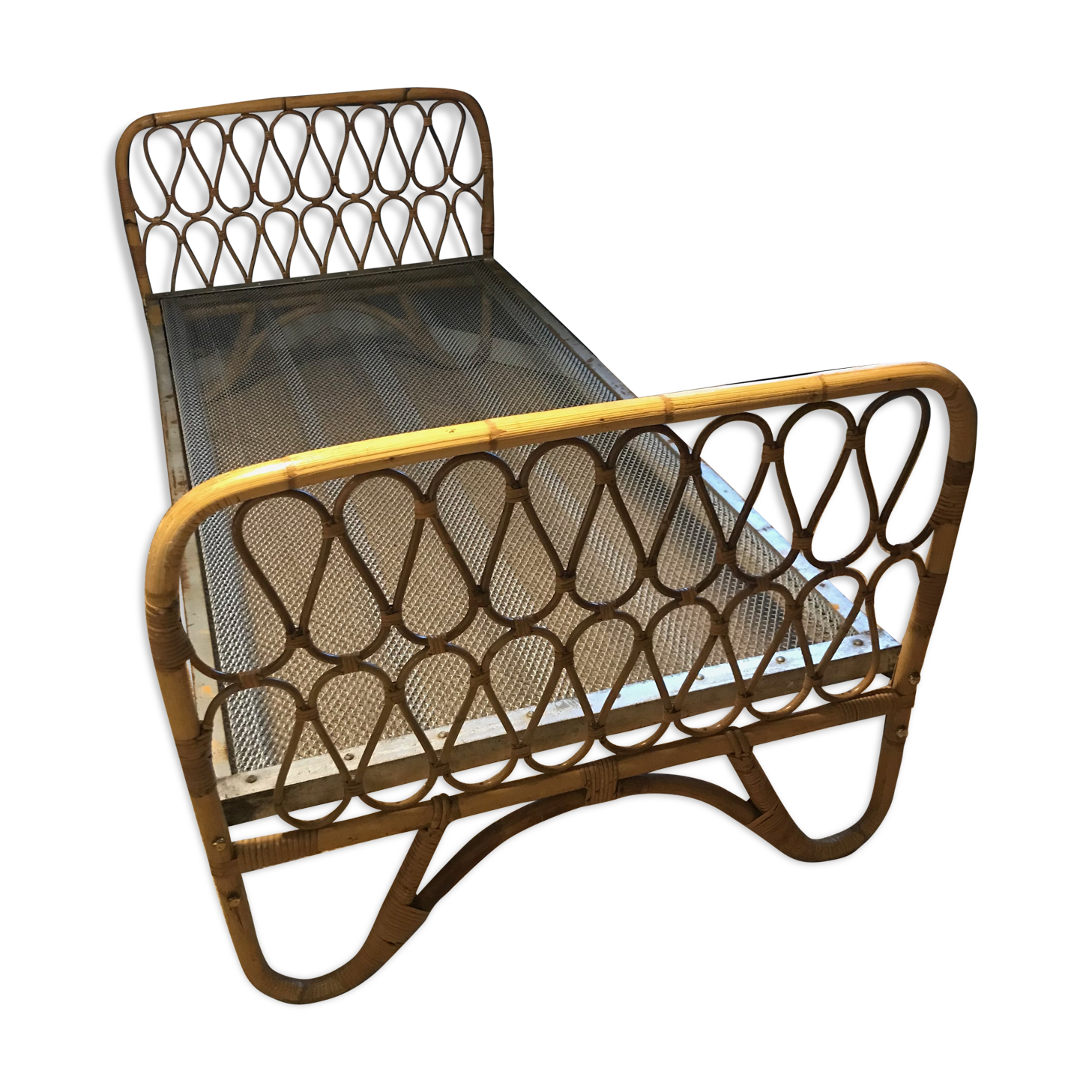 Vintage rattan daybed