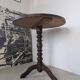 Table d'appoint ronde, pied en chêne tourné