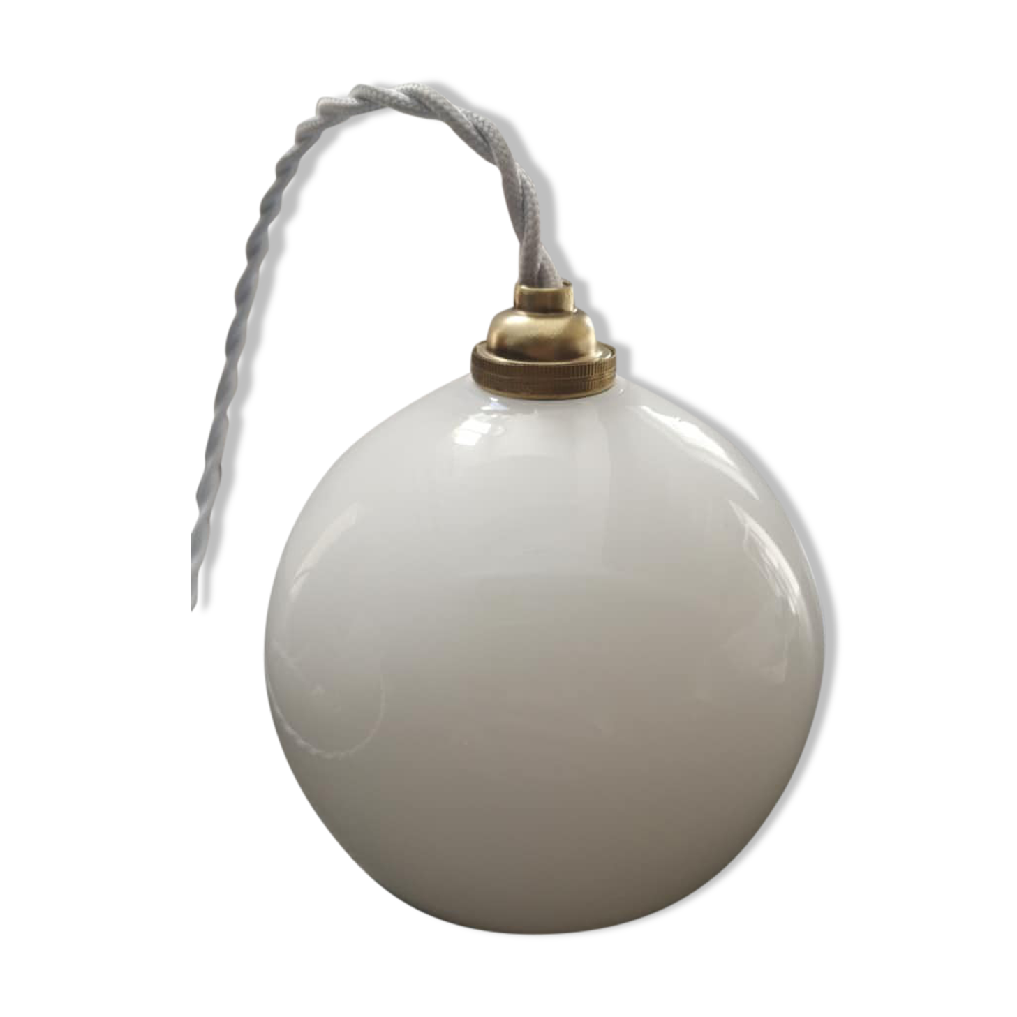 Suspension walkman old opaline white globe spirit night light 1930 Art Deco TBE Ø 13 cm