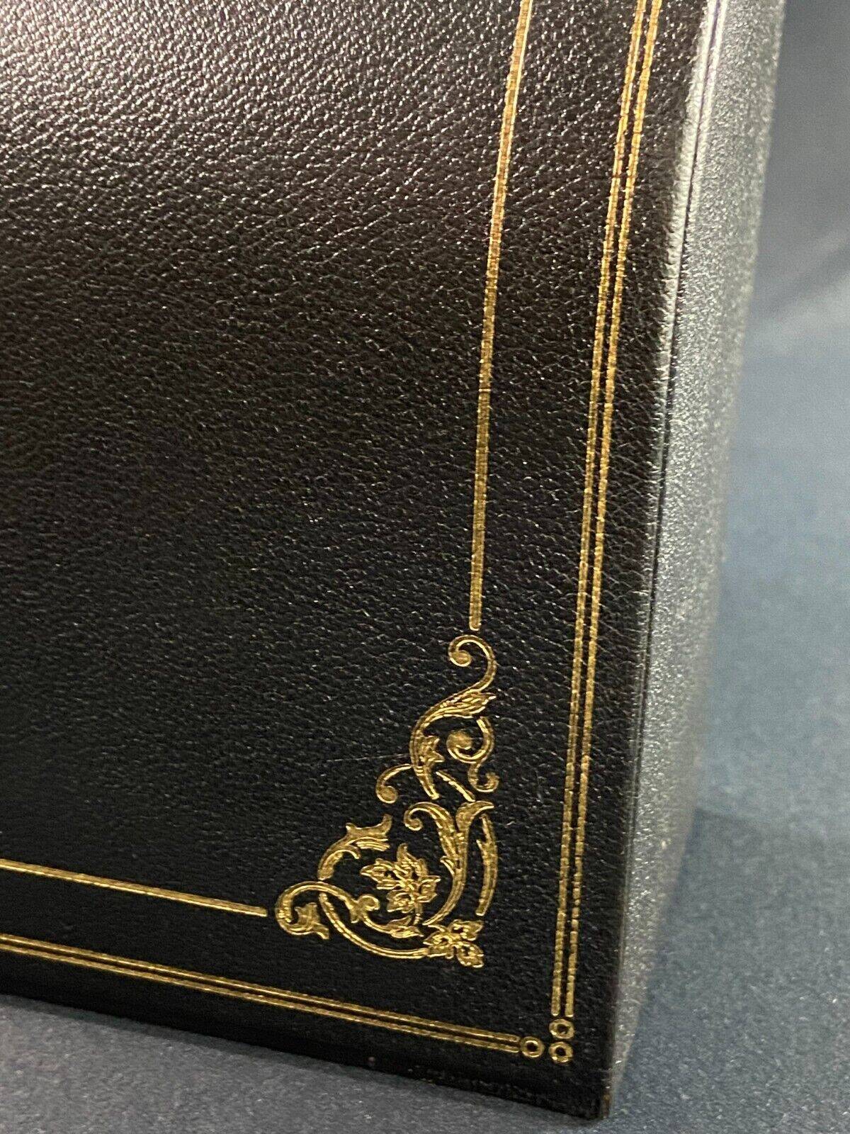 Le Tanneur mail binder sorter leather gilded decoration with small Regency style iron