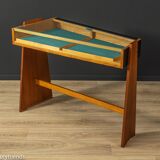 Charming Jewellery Showcase