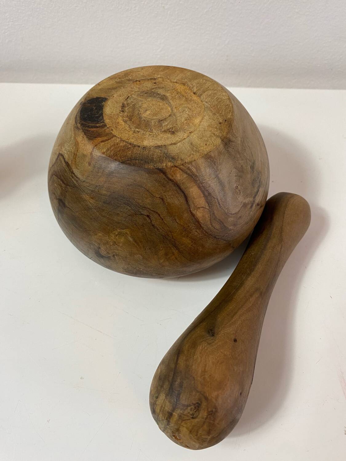 Olive wood mortar and pestle