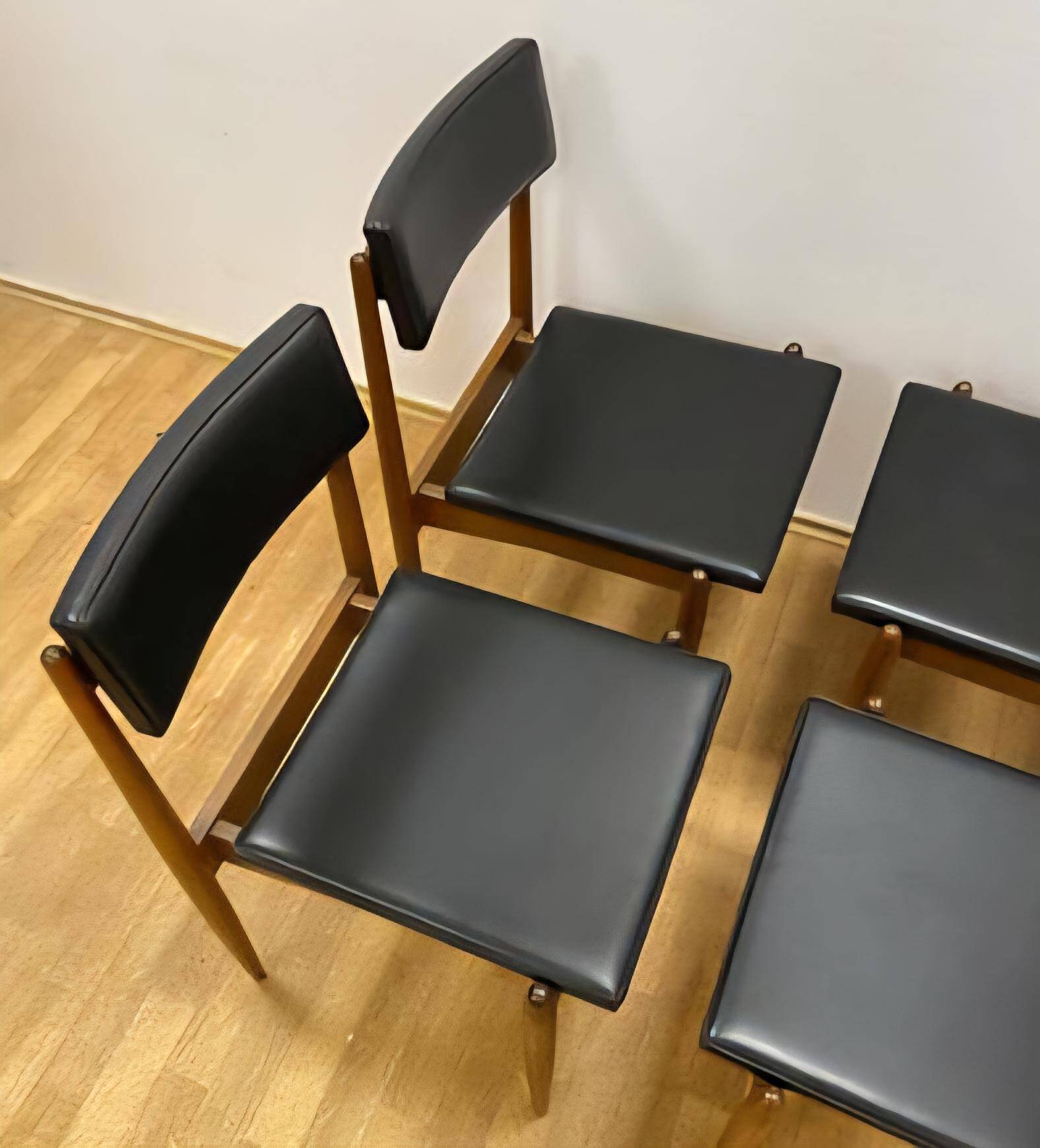 Set of four rare mid-century dining chairs, Denmark, 1970s