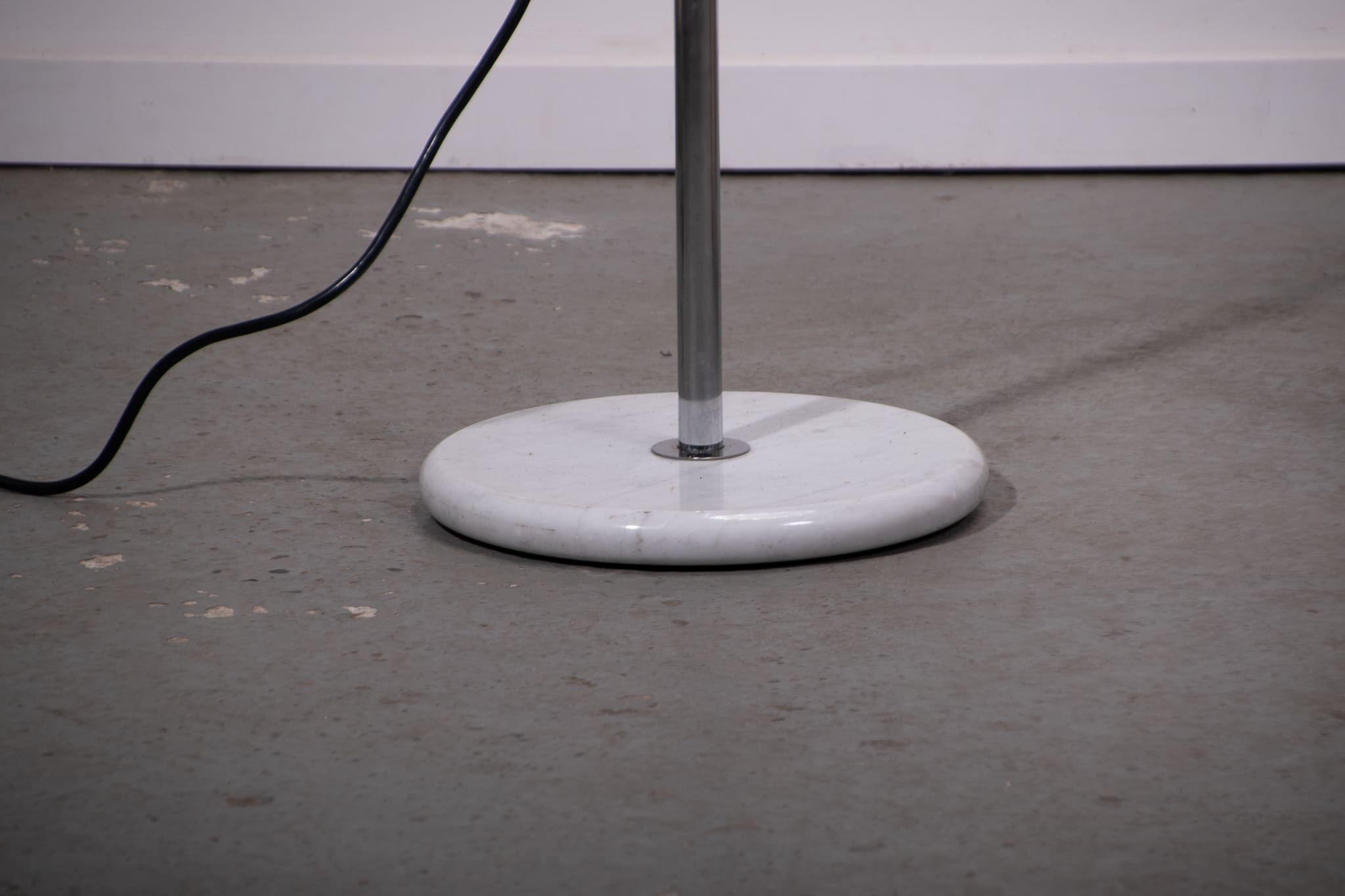 Mezzaluna floor lamp by Bruno Gecchelin for Skipper