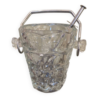 Ice bucket