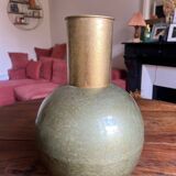 Grand vase en acier vert et doré