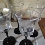 4 black-footed arcoroc glasses