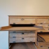 Meuble de métier : meuble de boulanger