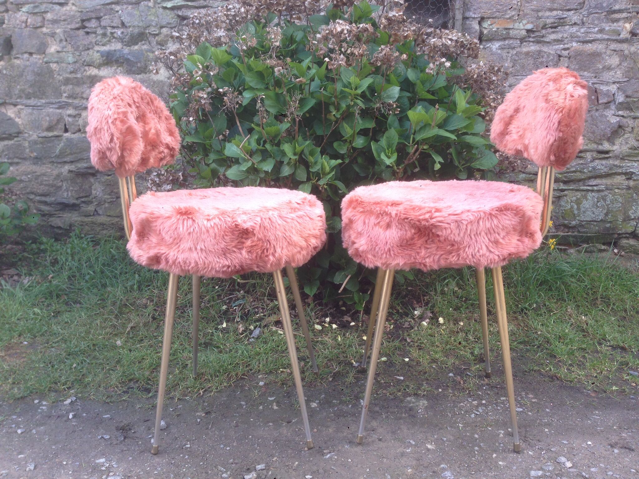 Pair of vintage Pelfran chairs, gilded tubular metal frame and tufting