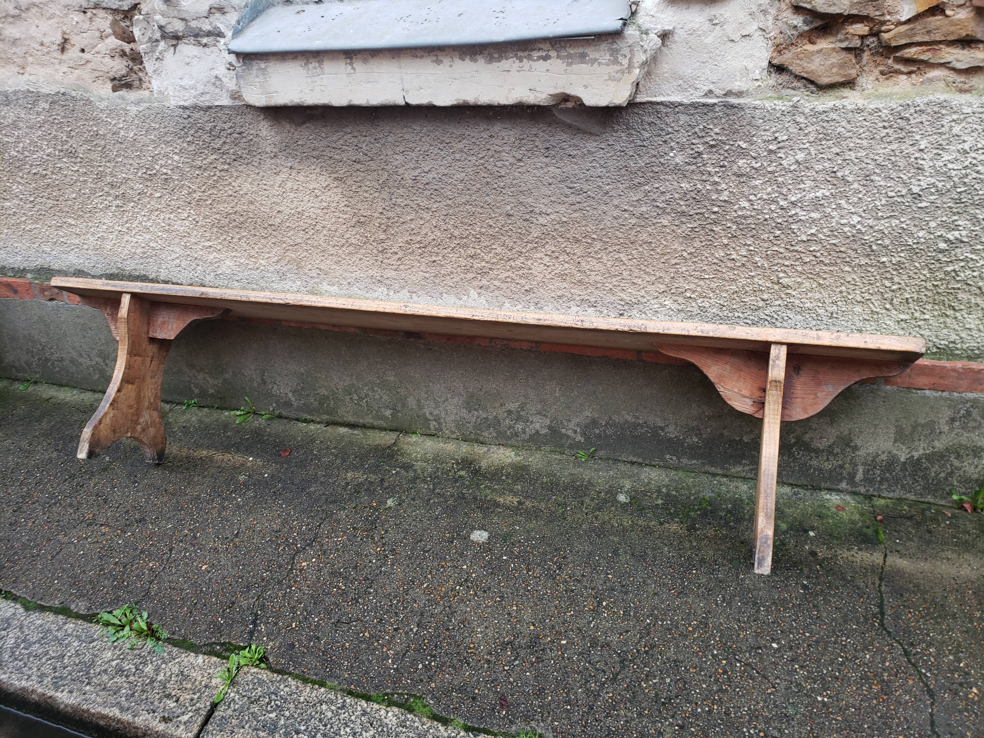 Wooden farm bench val de loi