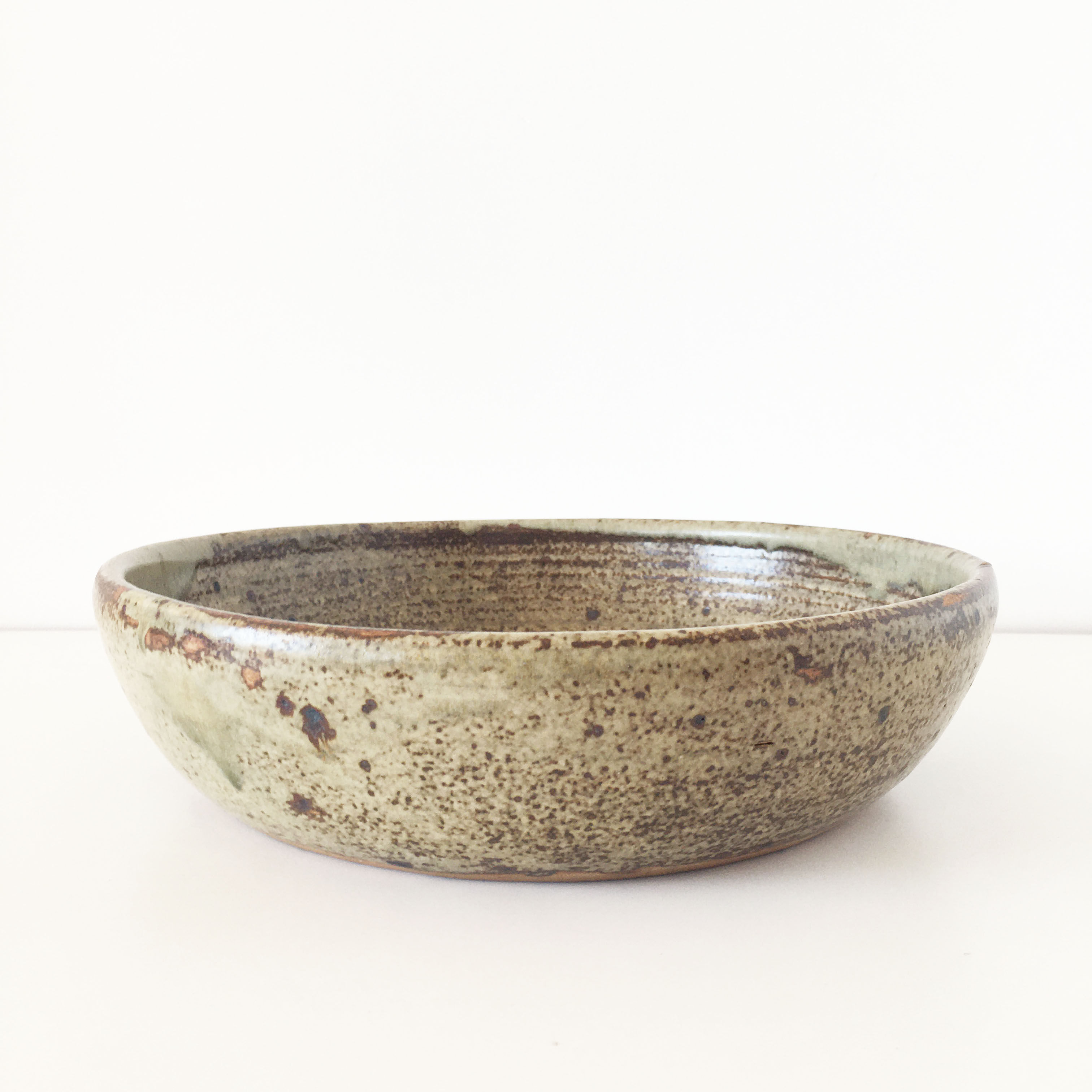 Green sandstone round dish