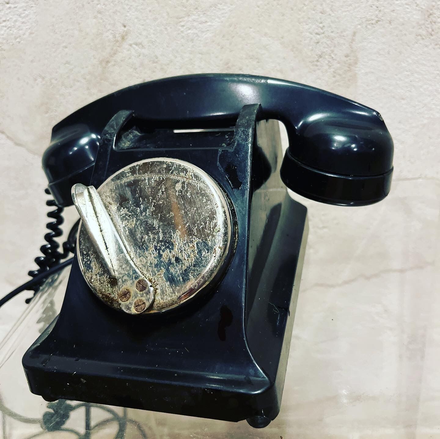 Black vintage phone PTT 1940