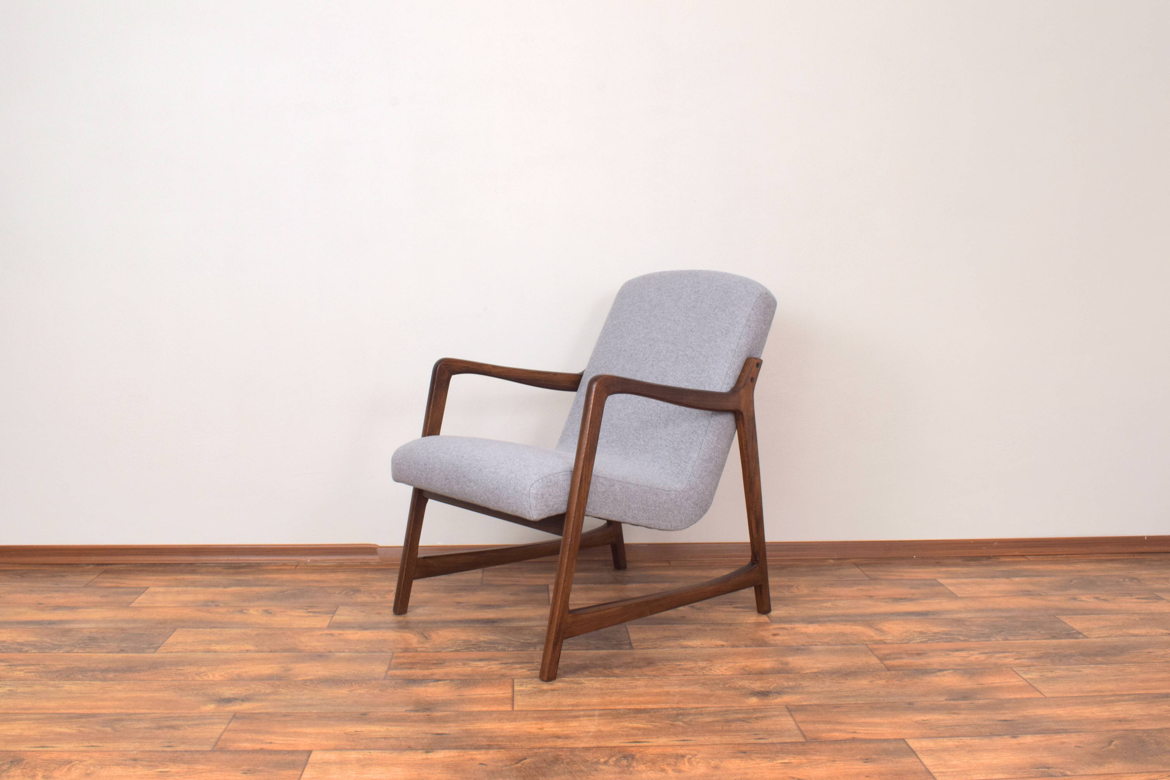 Armchairs by B. Fenrych-Węcławska