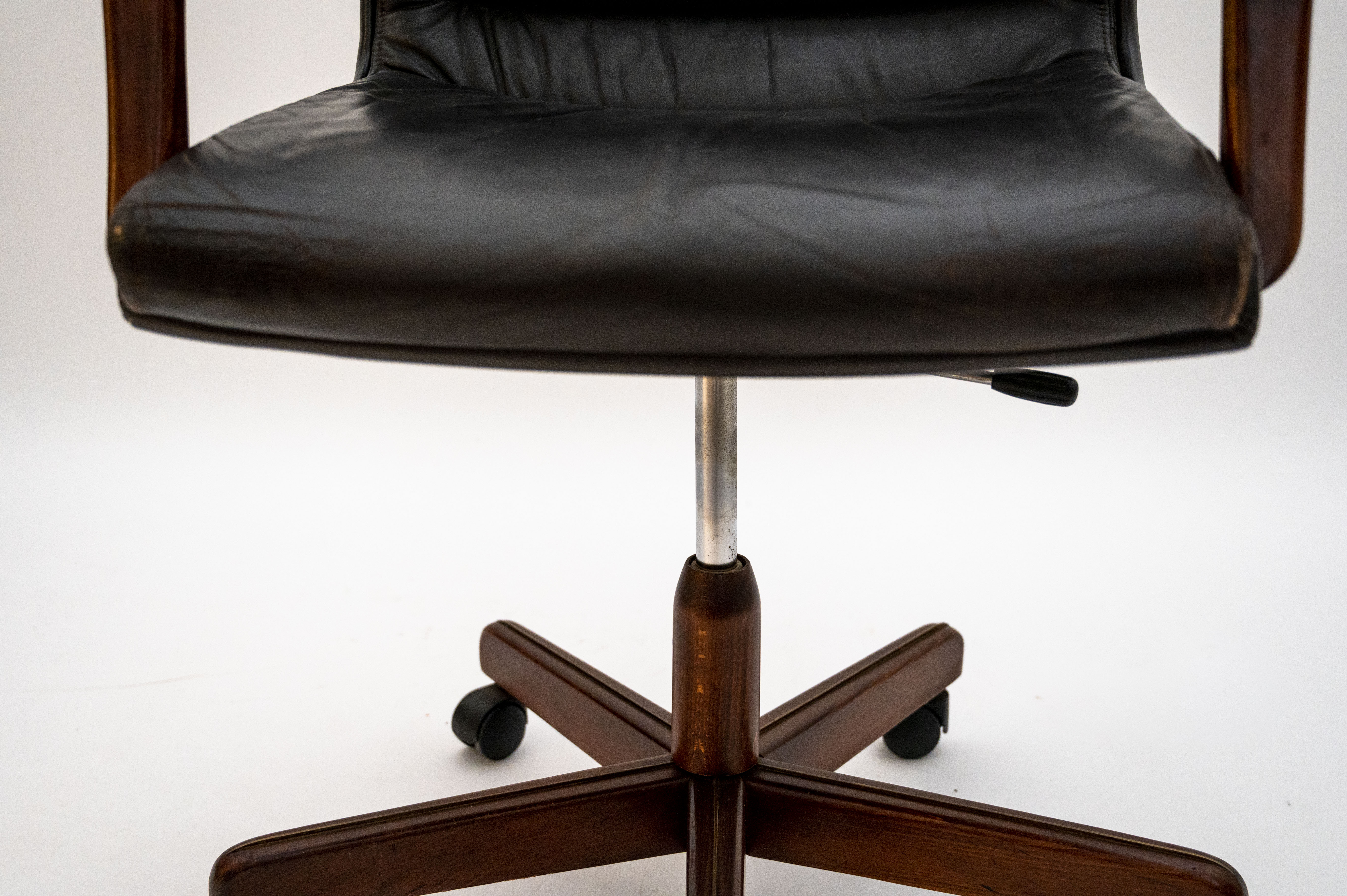 Fauteuil de bureau vintage en cuir
