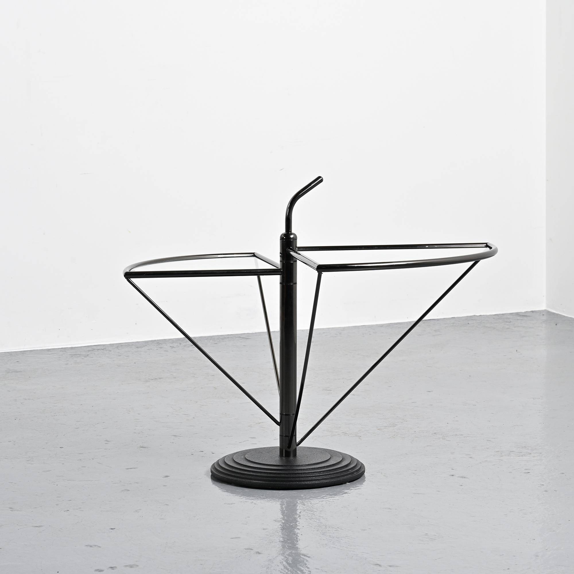 Dardo coffee table in glass and metal by OMA, Italy, circa 1980.