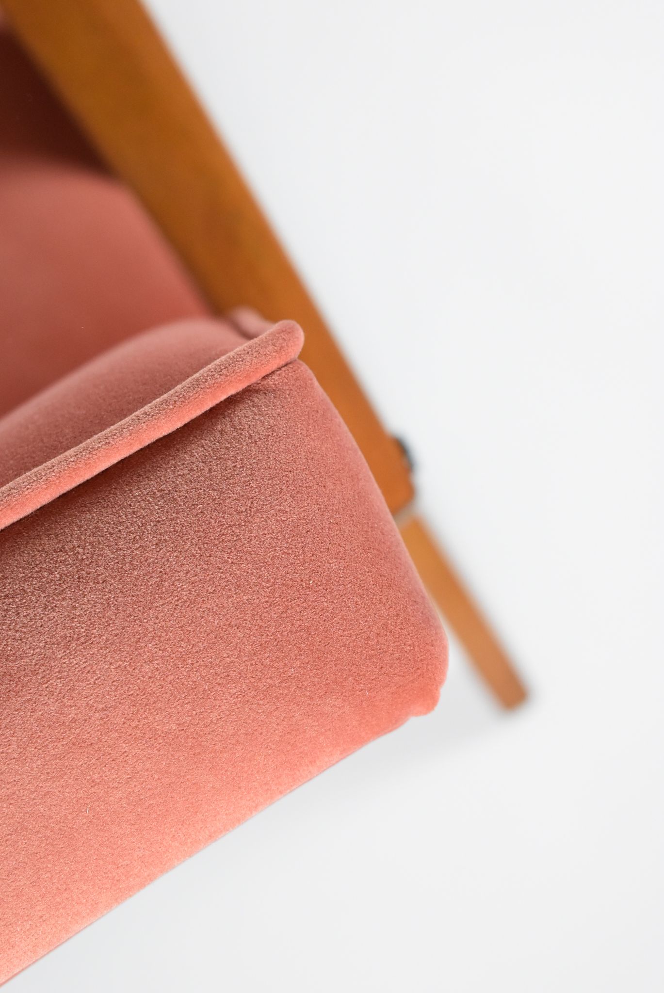 Vintage velvet armchair model Var 1960s fully restored, pink fabric, teak
